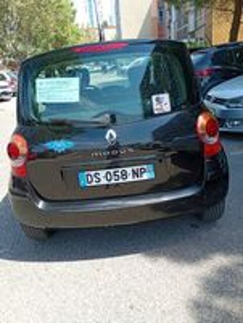 Modus 1.5 dCi 85 Cosmopolitan 2006 occasion 83200 Toulon