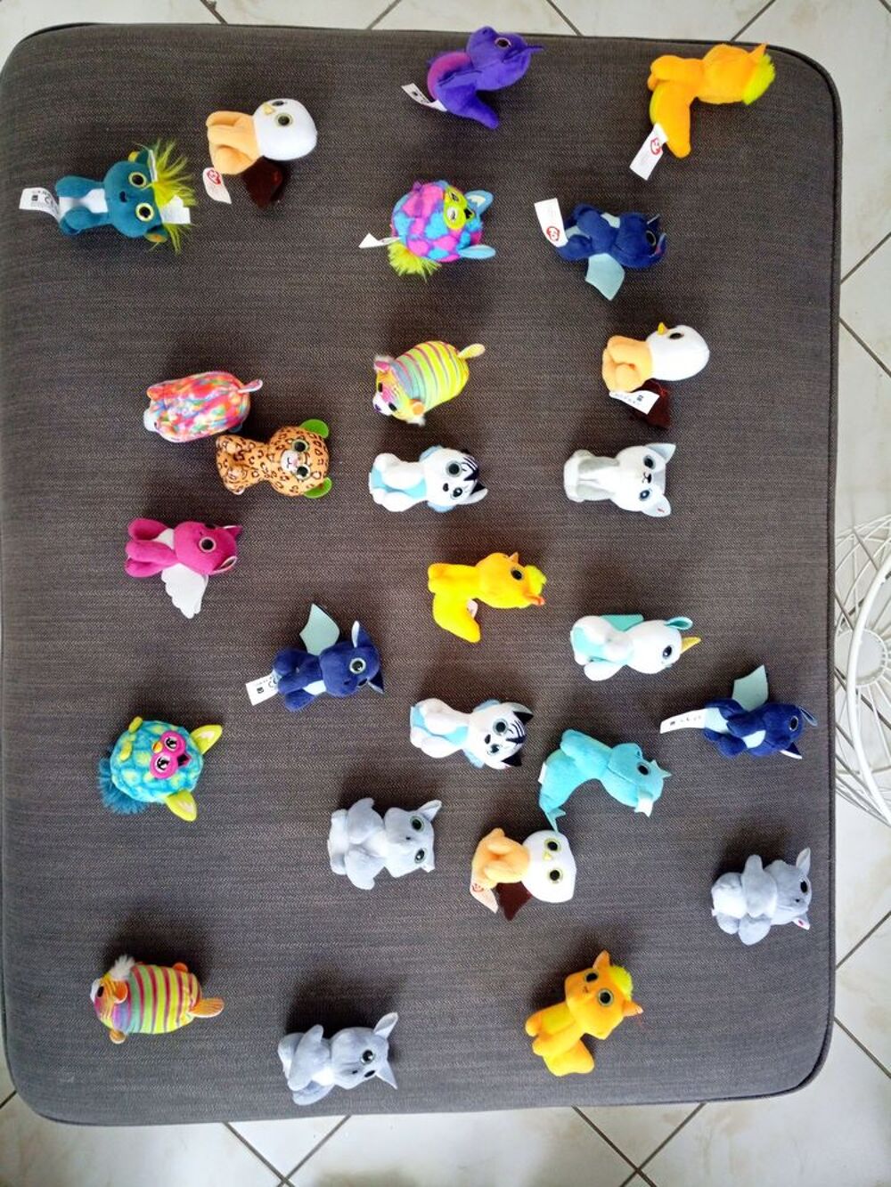 Peluches et jouets Jeux / jouets