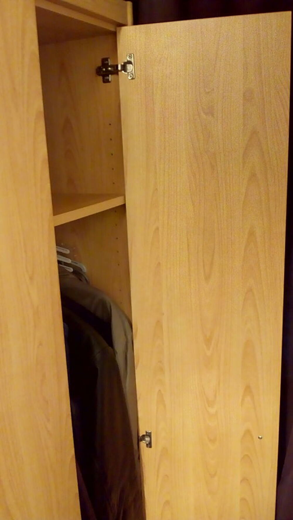 Armoire Penderie - Tr&egrave;s bon &eacute;tat Meubles