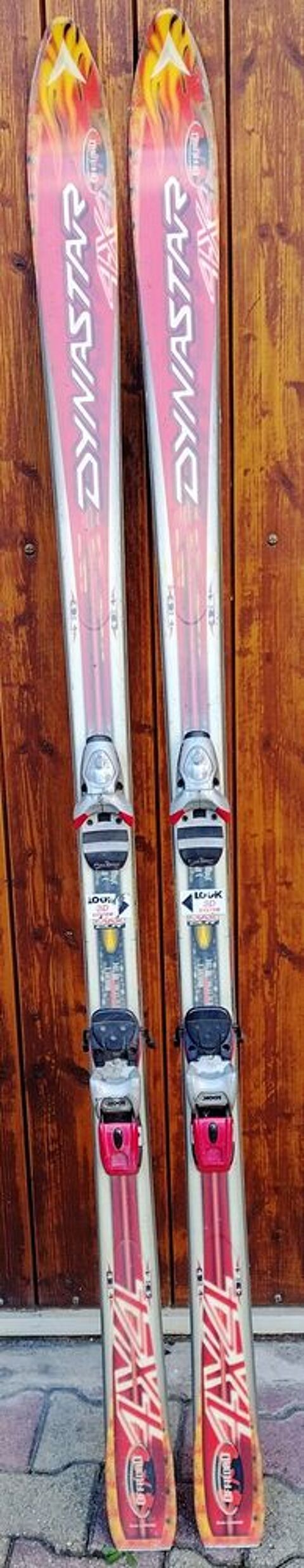 ski dynastar 40 Aubenas (07)