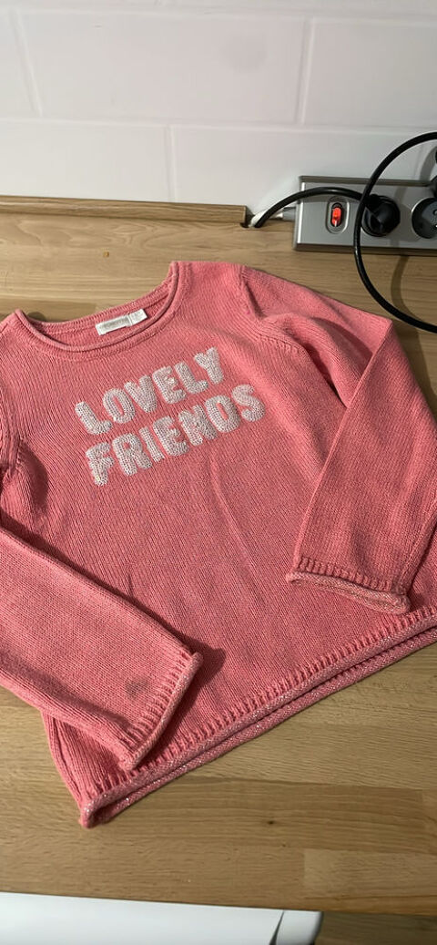 Pull rose 3 Croix (59)