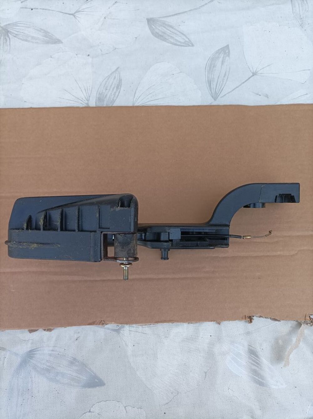 poingner acceleration tronconneuse stihl 010 Bricolage