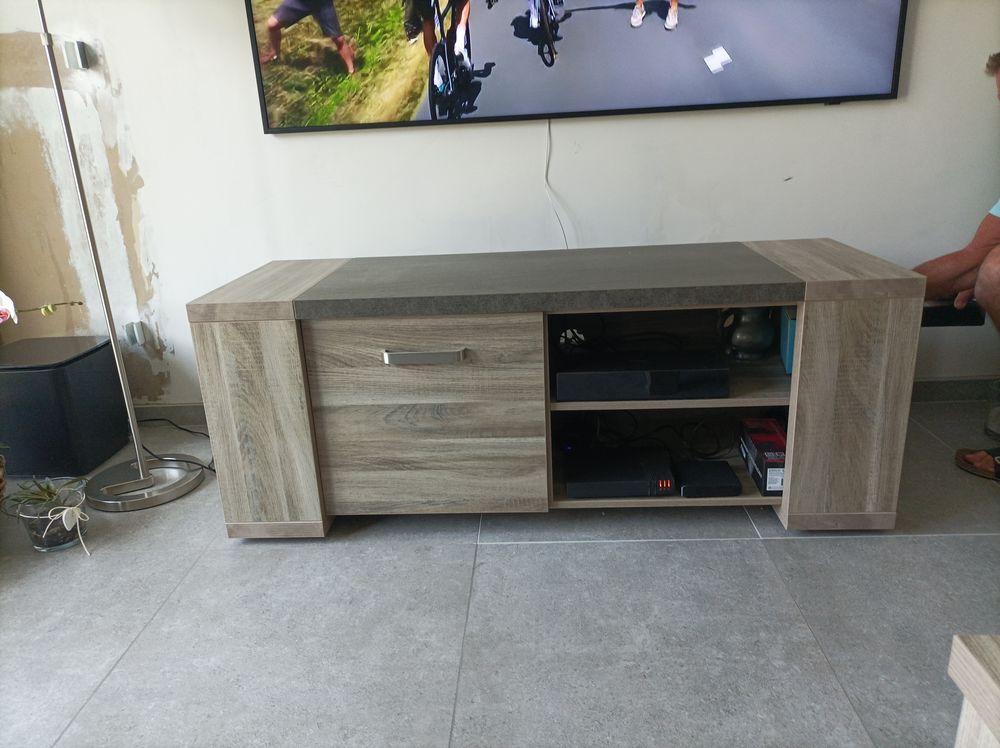 Meuble de t&eacute;l&eacute;vision+table de salon Meubles