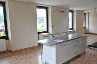  Appartement à louer 3/4 pièces 87 m²