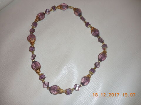 joli collier fantaisie 5 Sète (34)