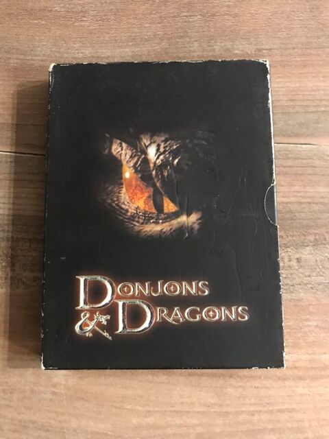 Coffret 2 Dvd  Donjons et dragons  5 Saleilles (66)