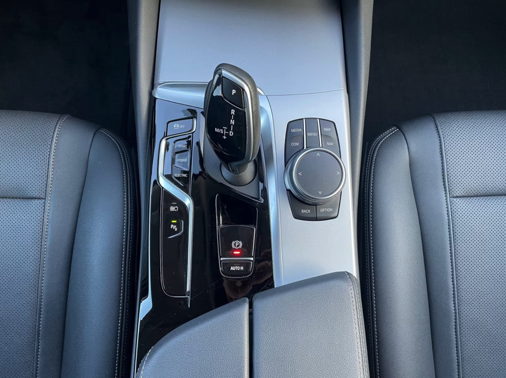 S&eacute;rie 5 Touring 530e TwinPower Turbo 292 ch BVA8 Luxury 2022 occasion 59000 Lille