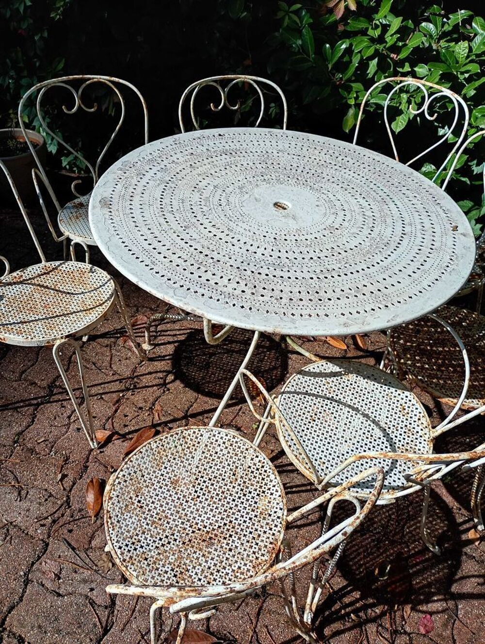 Salon de jardin ancien en fer forg&eacute; 8 chaises Meubles