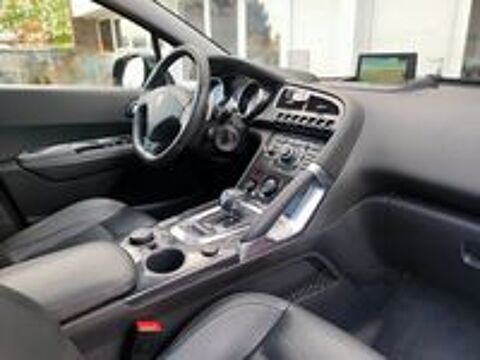 3008 HYbrid4 2.0 HDi 163ch FAP BMP6 + Electric 37ch 2013 occasion 78390 Bois-d'Arcy