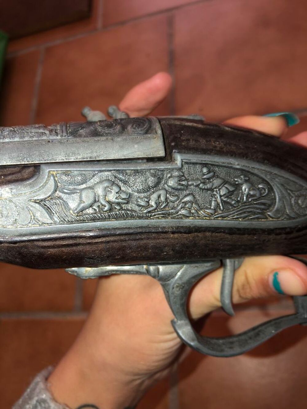 ancien pistolet de d&eacute;coration 