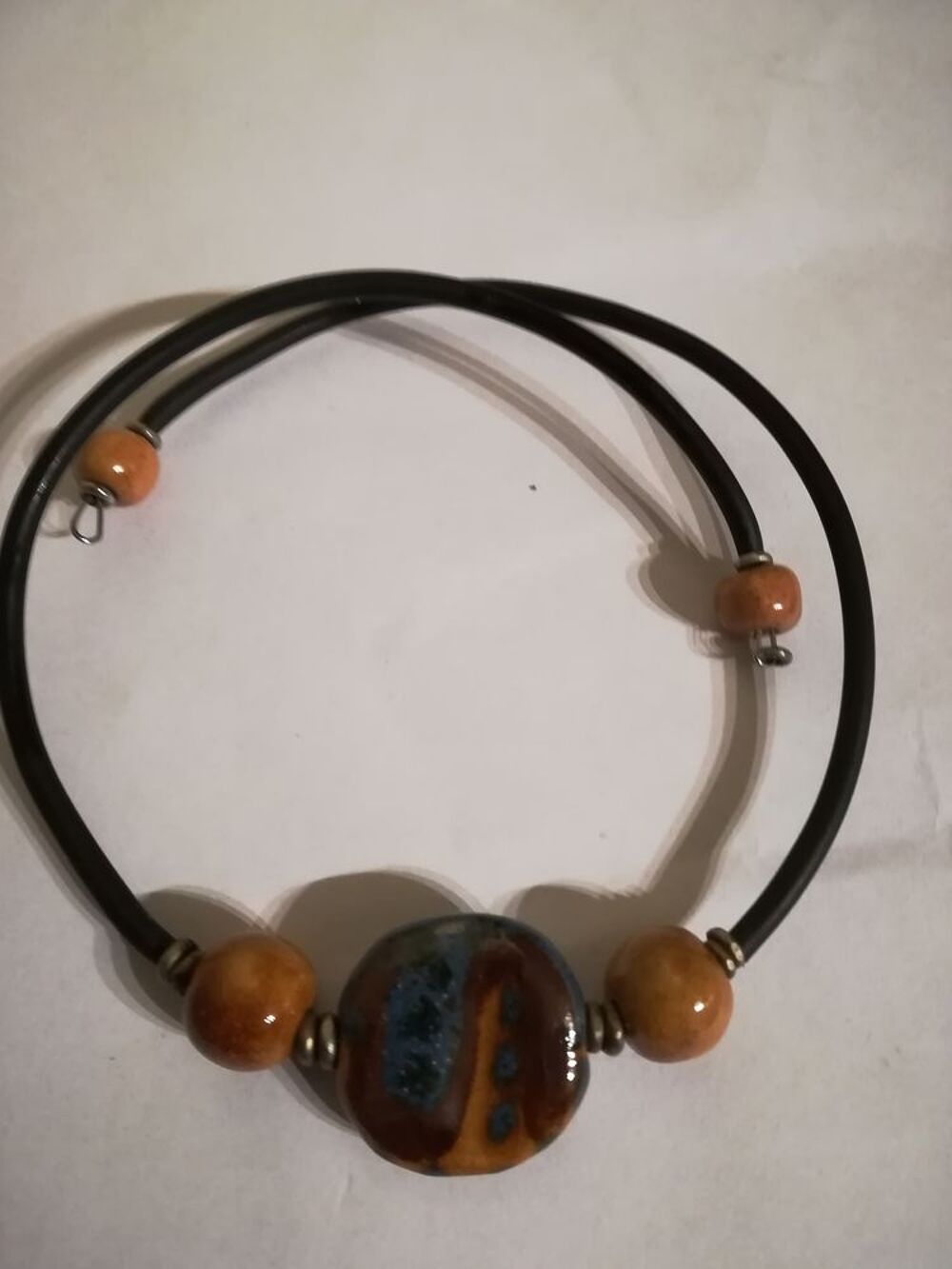 COLLIER/ TOUR DE COU SOUPLE EXTENSIBLE/ NOIR/ Bijoux et montres