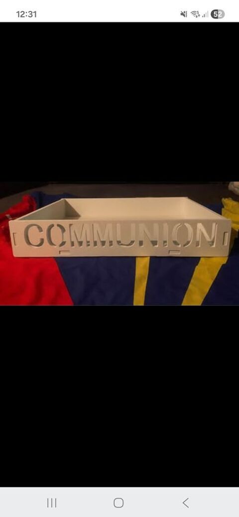 Un Plateau COMMUNION Carré Blanc À 15€ 15 Saint-Paul (97)