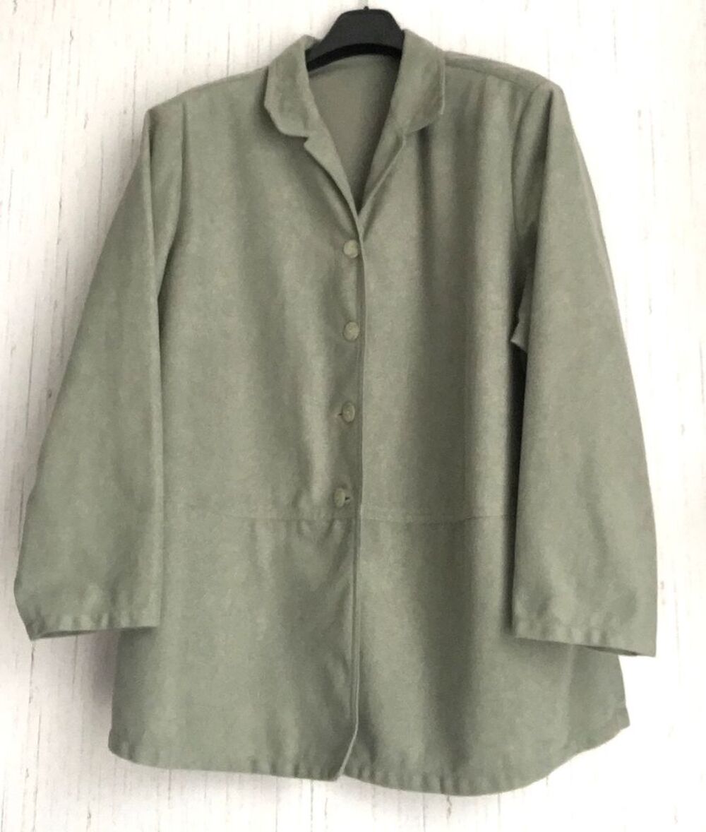 V&ecirc;tement femme taille : 56 Vêtements