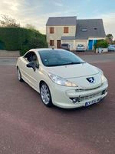 207 CC 1.6 HDi 110ch FAP BLUE LION F&eacute;line 2008 occasion 44800 Saint-Herblain