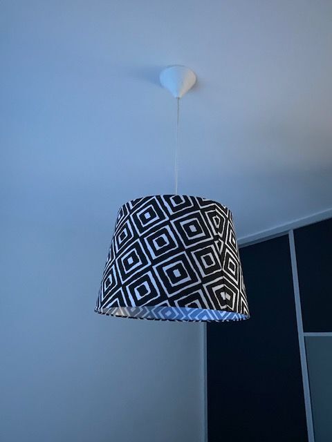 Plafonnier motif ethnique 7 G�ovreissiat (01)