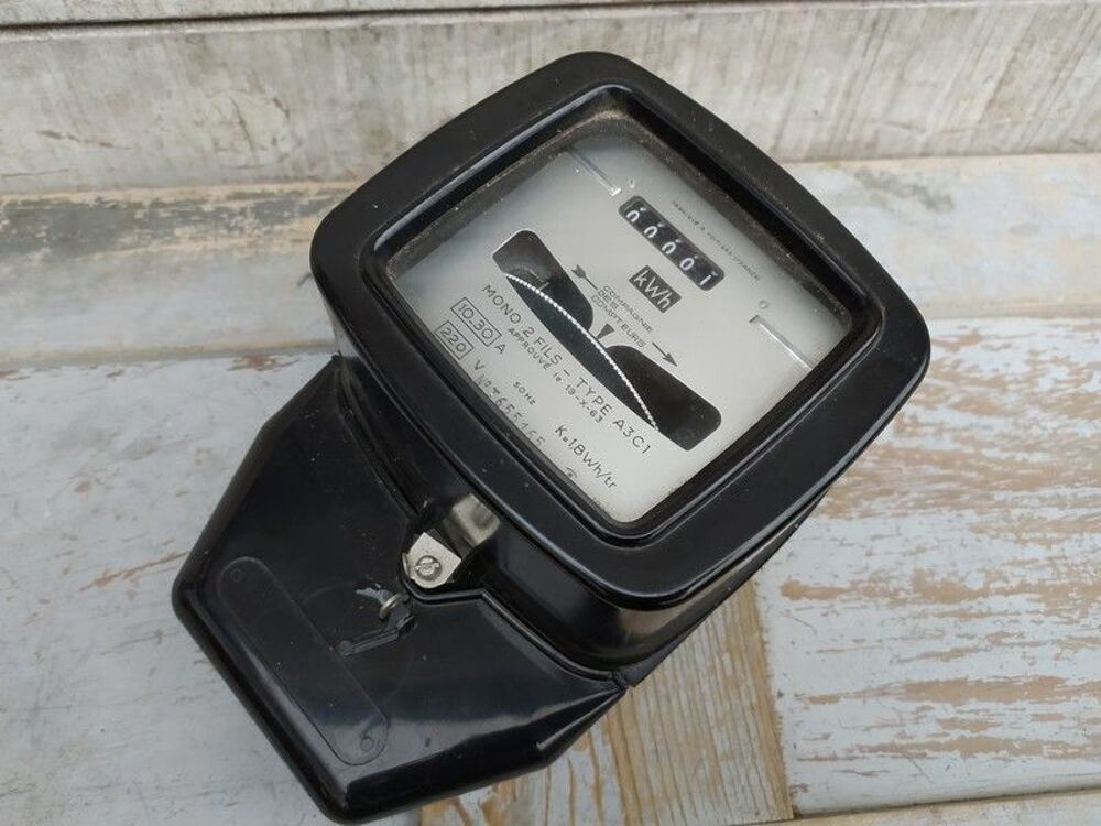 Ancien Compteur EDF Bak&eacute;lite Noir Vintage 