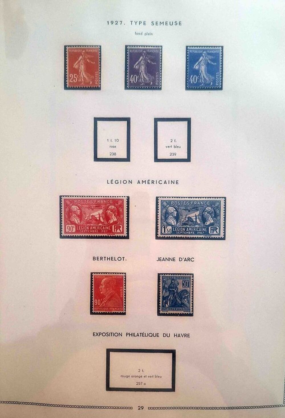 S&eacute;rie de timbres de collection de France G03 