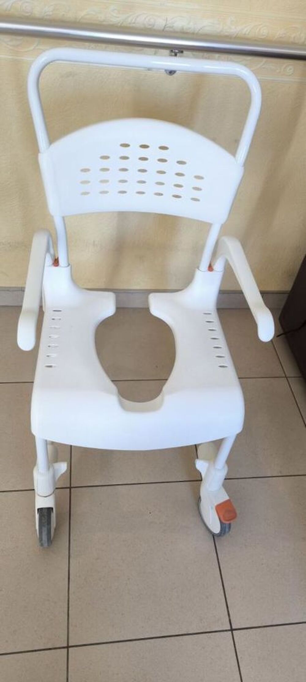 Chaise garde-robe Meubles
