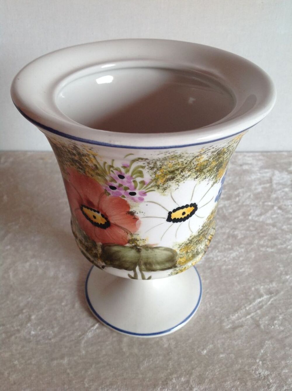 POT MOTIF FLORAL PEINT &Agrave; LA MAIN Envoi Possible
Décoration