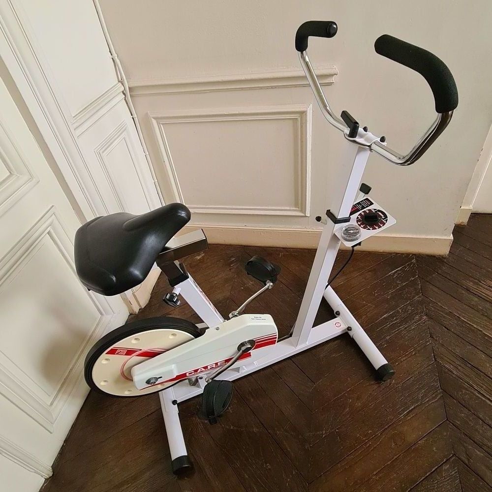 V&eacute;lo d'appartement Sports