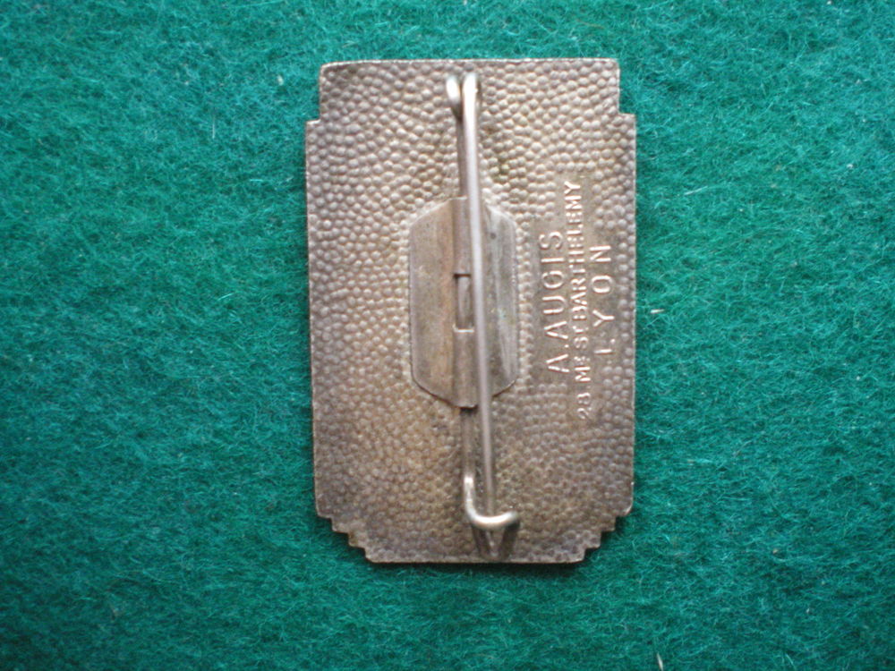 Insigne de Sant&eacute; - 14&deg; S.I.M. Section Infirmiers Militaires. 