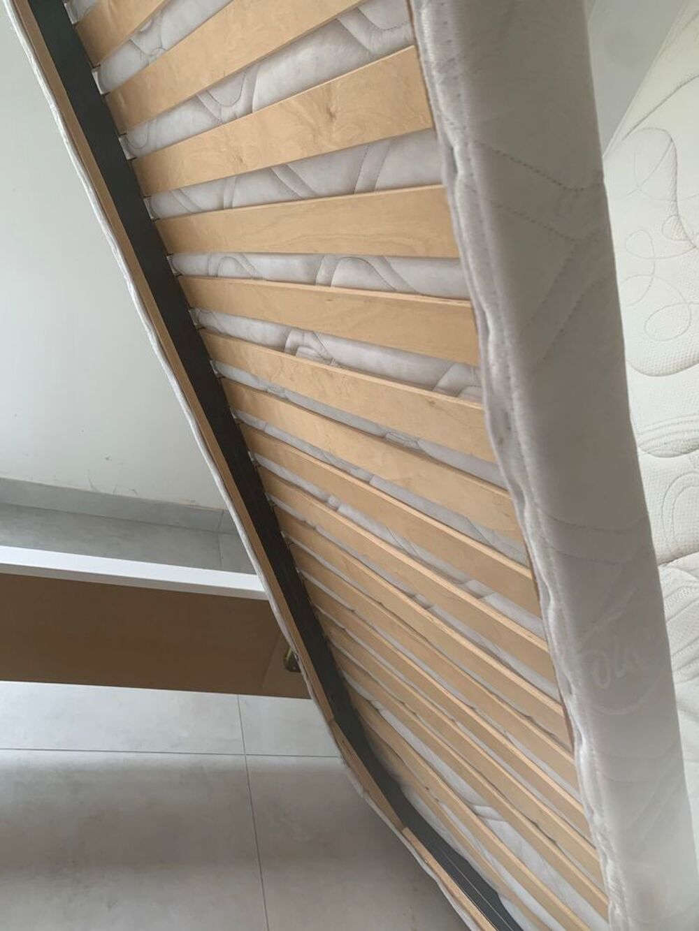 Chambre &agrave; coucher Adulte - LIT 1,60 x 200+ sommier+matelas+ 2 chevets Meubles