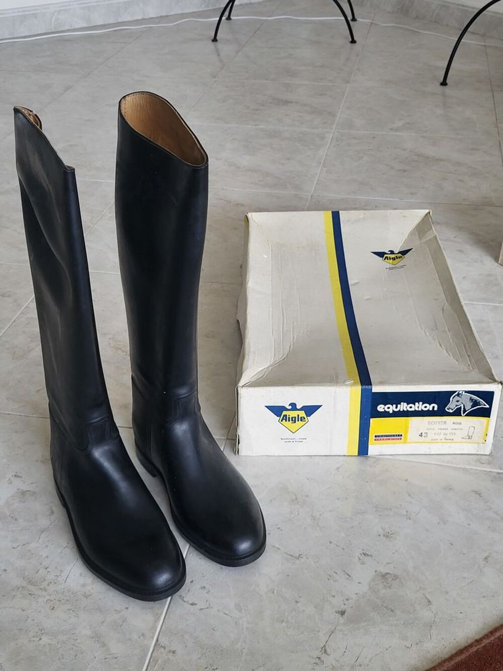 Bottes d'équitation Aigle Ecuyer 42 M Coupe Saumur ~ années