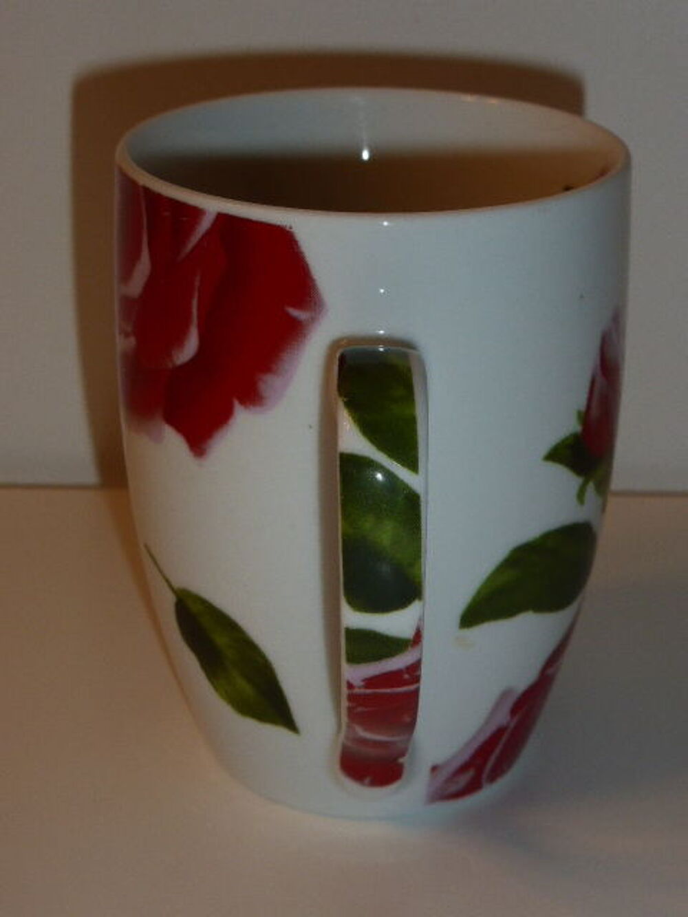 Mug blanc motif roses Cuisine