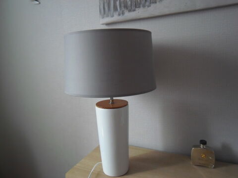 Lampe de salon chambre bureau  abat-jour taupe 20 Le Havre (76)