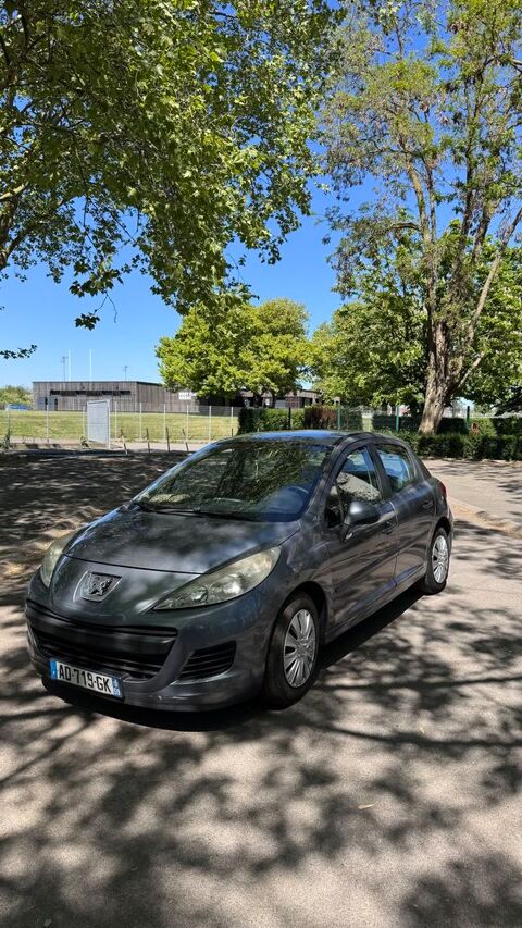 Peugeot 207 1.4 HDi 70ch BLUE LION Active