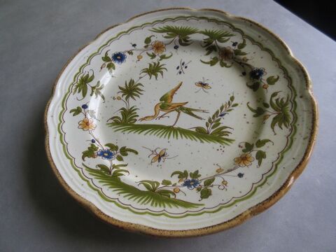 Assiette Moustiers reproduction 18e s 12 Jury (57)