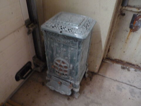 Po�le fonte Deville Charleville (G) 165 Castres (81)