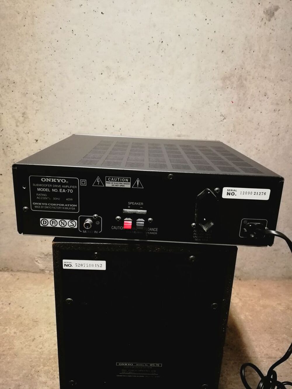 Ampli Woofer + enceinte de marque Onkyo Audio et hifi