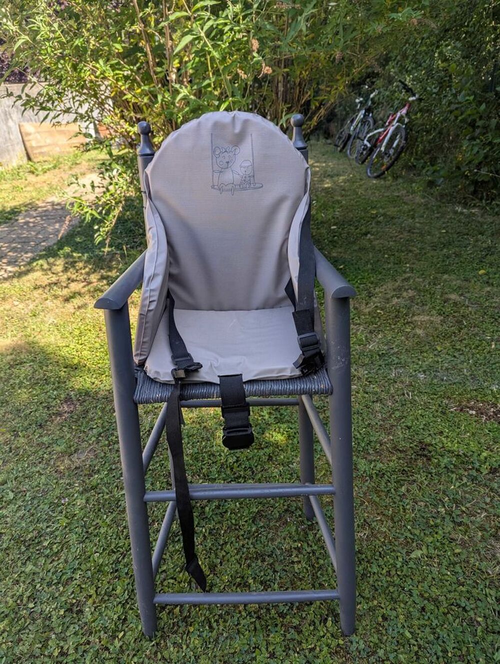 chaisse haute b&eacute;b&eacute; Mobilier enfants