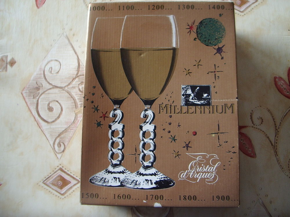 verres a pied millenium Electroménager