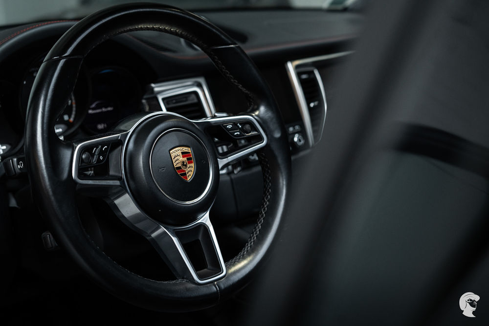 Macan Turbo 3.6 V6 440 ch Pack Performance PDK 2017 occasion 75014 Paris