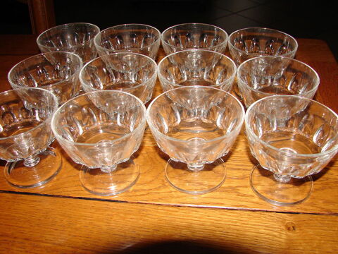 12 coupes a glace sorbets desserts 12 Chauny (02)