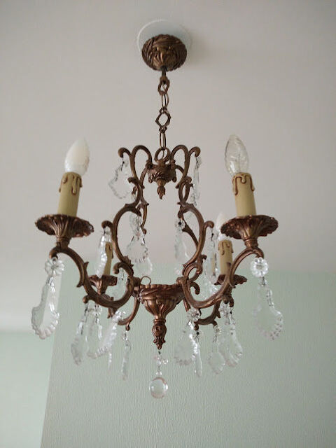 Lustre bronze et cristal 210 Nevers (58)