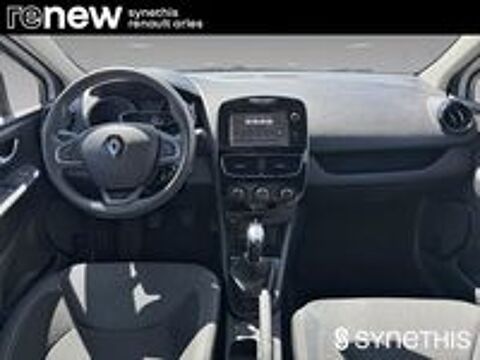 Clio IV CLIO SOCIETE DCI 90 ENERGY ECO2 82G AIR MEDIANAV 2018 occasion 13200 Arles