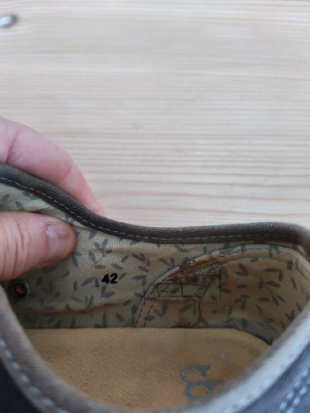 Baskets toiles grises marque TBS Taille 42 Chaussures