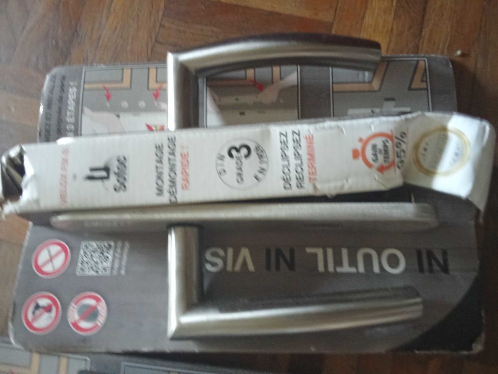 Poign&eacute;e de porte Sofoc Velox Fix inox Bricolage