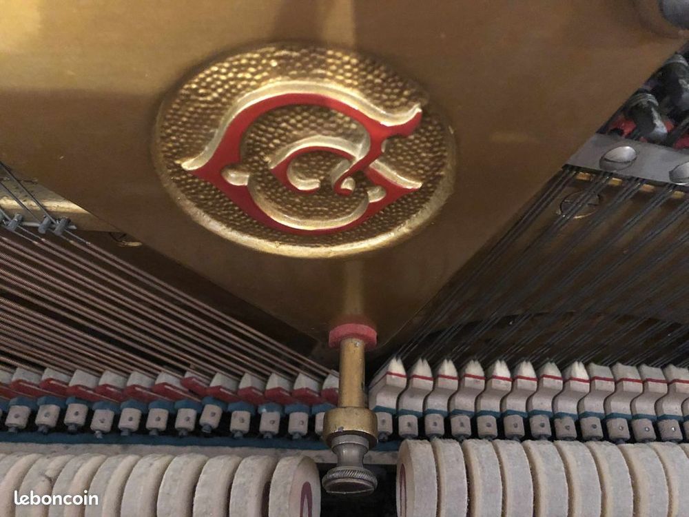 Piano droit style ancien Instruments de musique