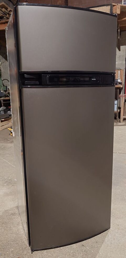 Pi&egrave;ces et &eacute;quipements Caravaning Pi&egrave;ces et &eacute;quipements Caravaning  occasion Chacenay 10110