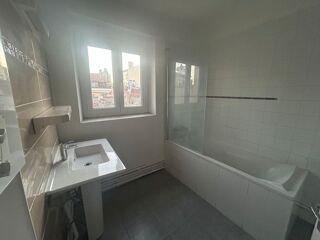  Appartement � louer 3/4 pi�ces 75 m�