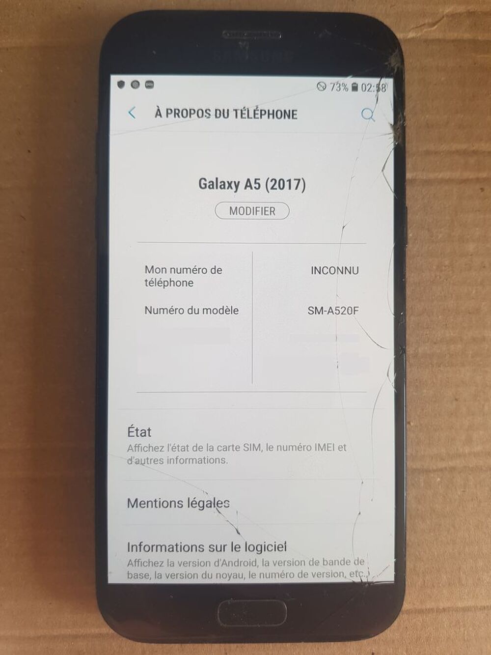 Lot tablettes pour pi&egrave;ces 17 Téléphones et tablettes