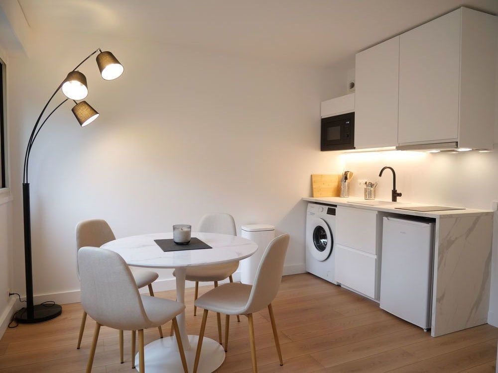 Location Appartement Le Chesnay-Rocquencourt - Charmant studio meublé Le chesnay