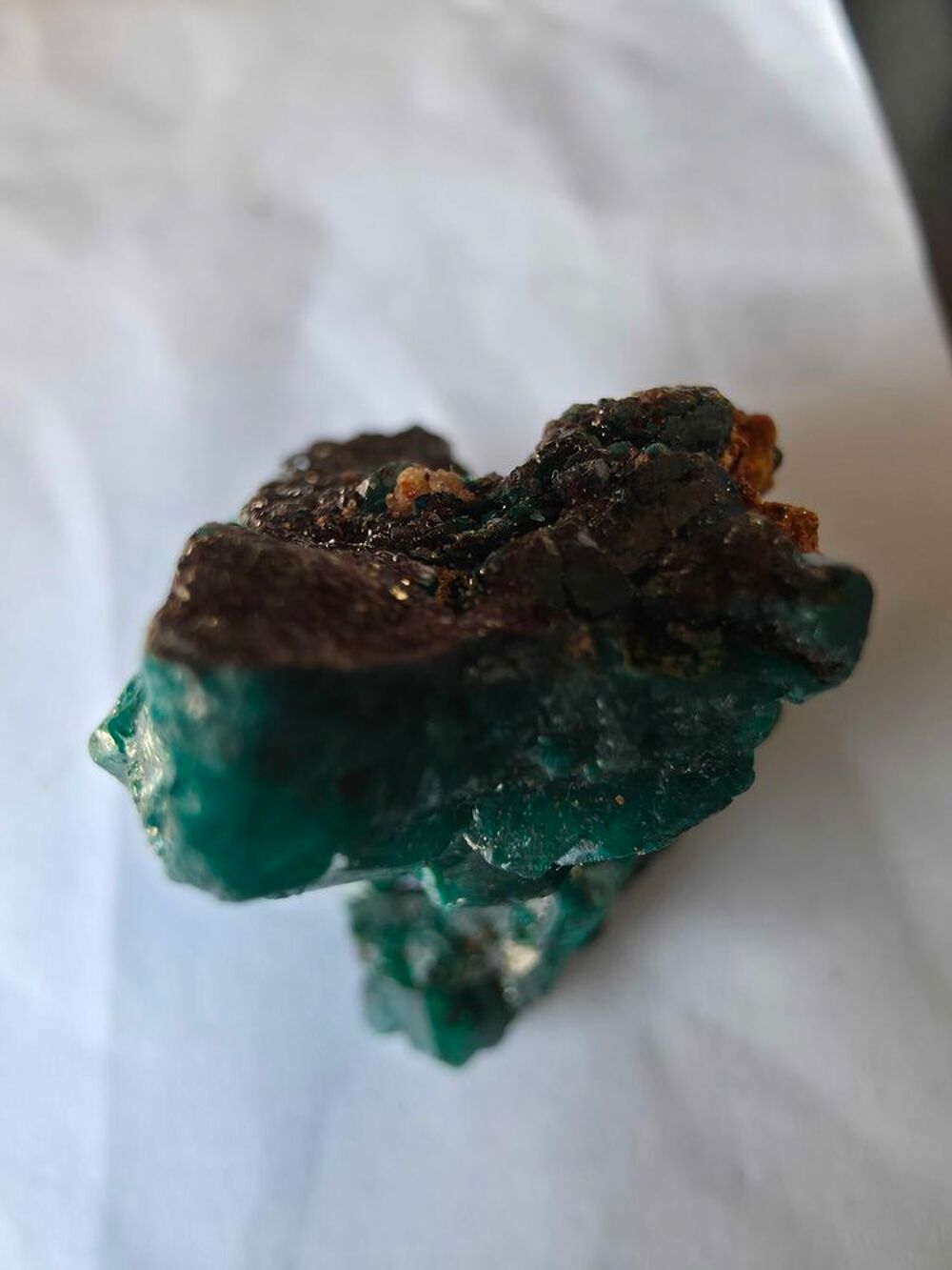 Sp&eacute;cimen Rare Dioptase Naturelle 35g-Superbes Cristaux Vert Emeraude 