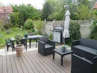  Villa à louer 6 pièces 171 m²