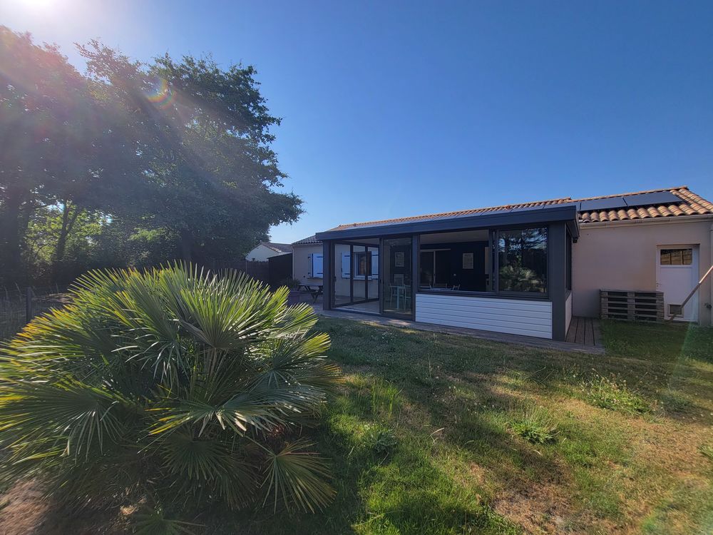 Vente Maison Maison familiale de plain-pied - 120 m² - 4 chambres Belleville-sur-vie