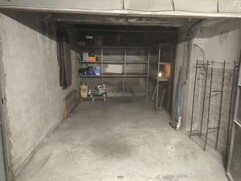  Parking / Garage  louer 12 m
